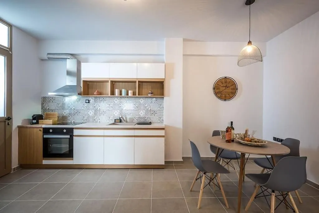 Ariadne Chic & Minimalistic Apt. Heraklion